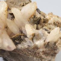 5 db ásvány achát, pirit, hegyi kristály, stb kb 15 cm-ig