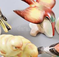 11 darab magyar madár figura, Zsolnay, Hollóházi, Aquincum, jelzett, egyik csőre restaurált, klf mér...