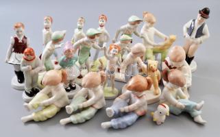 20 darab Aquincum porcelán figura, szép darabokkal. Jelzett, jó állapotban, csibén kis pattanással, jelzettek.