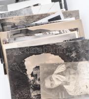 240 db vegyes fotó: külföldi, utazási képek, stb., változó méretben és állapotban