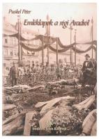 Puskel Péter: Emléklapok a régi Aradról (1885-1945.) Irodalmi Jelen Könyvek. Arad, 2005., Concord Media Rt. Gazdag képanyaggal illusztrált. Több nyelvű képjegyzékkel. Kiadói kartonált papírkötés. Számozott, 00255. számú példány.