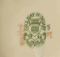 Zsolnay pillangó mintás bonbonier. Jelzett, hibátlan, 7x7 cm