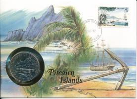 Pitcairn-szigetek 1990. 1$ Cu-Ni "A Pitcairn szigetek gyarmatosításának 200. évfordulója" forgalomba nem került emlékkiadás felbélyegzett borítékban, bélyegzéssel, német nyelvű leírással T:UNC patina Pitcairn Islands 1990. 1 Dollar Cu-Ni "200th Anniversary of the Pitcairn Islands" non-circulating commemorative coin in envelope with stamp, cancellation, and a description in german C:UNC patina Krause KM#7