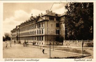 Gödöllő, Premontrei nevelőintézet északkeleti sarok