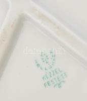 Hollóházi térdelő akt. Jelzett, hibátlan, m: 30 cm