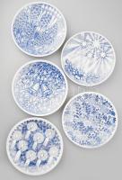 Gustavsberg 5 darab karácsonyi tányér, 1976-1980. Jelzett, hibátlan, d: 21,5 cm