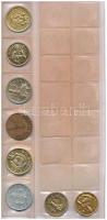 30db-os vegyes magyar újévi szerencsepénz, zseton tétel műbőr albumba rendezve