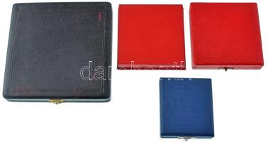 Vegyes: 4db klf szocialista emlékérem tokban, közte 1956. "A seregszemle budapesti döntőjén elé...