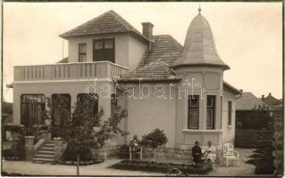 Sátoraljaújhely (?), villa. Hradil Károly fényképész photo (fl)