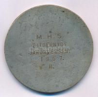 1957. M.H.S. Ejtőernyős Járőrverseny 1957 II. fém emlékérem, hátoldalon gravírozva (51mm) T:AU,XF