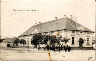 1927 Tiszakécske, Újkécske; Községháza, Gajdosik Mihály üzlete. Lőcsey photo (fl)