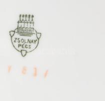 Zsolnay 6 darab süteményes tányér. Jelzett, kopással, d: 15 cm