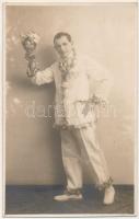 1928 Marosvásárhely, Targu Mures; Andor virágokkal díszített fehér öltönyben. Luka Béla és Both Mária fényképészek / man in white suit decorated with flowers. photo