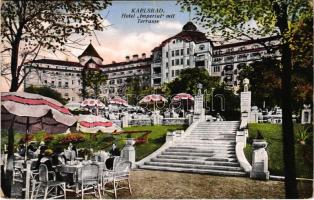 Karlovy Vary, Karlsbad; Hotel Imperial mit Terrasse / hotel terrace (EK)