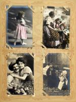 38x22 cm-es, vászon borítású, régi, nyomott, aranyozott festett 192 férőhelyes albumban 192 régi kép...