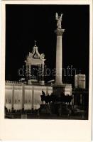 1938 Budapest XIV. A XXXIV. Nemzetközi Eucharisztikus Kongresszus főoltára (Dr. Lechner Jenő műépítész alkotása) este