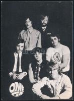 1968 Laux József zenész (OMEGA) által dedikált kép, aláírás a kép hátoldalán