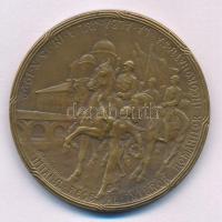 Románia 1922. "I. Ferdinánd koronázása Gyulafehérvárott" bronz emlékérem. Szign.: C. Krist...