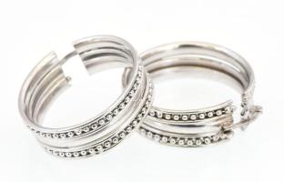 Ezüst(Ag) mintás karikafülbevaló-pár, jelzett, d: 2,4 cm, nettó: 6,8 g