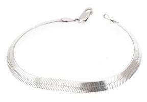 Ezüst(Ag) lapos kígyó karkötő, jelzett, h: 18 cm, nettó: 6,6 g