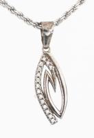 Ezüst(Ag) walles nyaklánc köves ovális medállal, jelzett, h: 45 cm, 2,7×0,9 cm, bruttó: 6,5 g