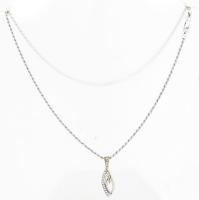 Ezüst(Ag) walles nyaklánc köves ovális medállal, jelzett, h: 45 cm, 2,7×0,9 cm, bruttó: 6,5 g