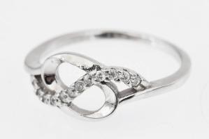 Ezüst(Ag) köves áttört szalagos gyűrű, jelzett, méret: 51, bruttó: 1,5 g