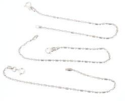 Ezüst(Ag) 3 db pálcikás golyós karkötő, jelzett, h: 17 cm, nettó: 5,7 g