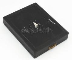 Imperiál versenyló (1960-1989) 1963-as versenydíja, díszdobozban