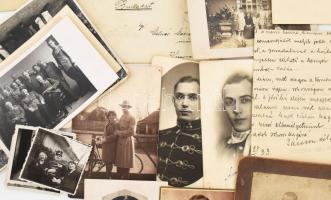 cca 1910-1940 Vegyes papírrégiség tétel, közte Nagy Gábor és Molnár Mária színészek levelezése, aláí...