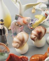 25 darabos Hollóházi figura gyűjtemény, közte érdekes, értékes darabokkal, klf méretben, jó állapotb...