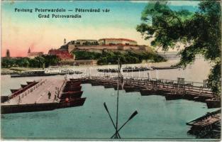 Újvidék, Novi Sad; Pétervárad vár, nyitott pontonhíd elhaladó &quot;ALADÁR&quot; gőzhajóval. Milan Ivkovic kiadása / Grad Petrovaradin / Festung Peterwardein / castle, opened pontoon bridge, steamship