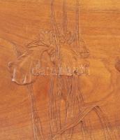 1916 Temesvár, M. Kir. Áll. Fa- és Fémipari szakiskola faragott fa tálca plasztikus madár díszítésse...