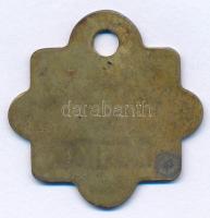 1931. "Budapest" bronz kutyabárca füllel, "11176" sorszámmal (36x35mm) T:XF pati...