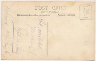 1924 Szekszárd, magyar magas rangú katonatiszt kitüntetésekkel az esküvőjén felesége mellett. Borgul...