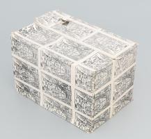 6 db kristály likőrös pohár , eredeti dobozában m:14 cm