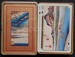 Szép kivitelű, kínai festményekkel illusztrált, francia kártya kifogástalan állapotban, 2 pakli, dobozában