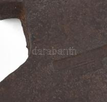 Antik ács faragófejsze. cca 20. sz. első fele, mesterjegyes, 26x20 cm