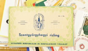 Italcímke-gyűjtemény, össz. 115 db, főként az 1920-1930-as évekből, de közte néhány korábbi, illetve...