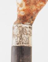 Antik monogramos sétabot, feketére pácolt fa korall fejjel, h: 95 cm