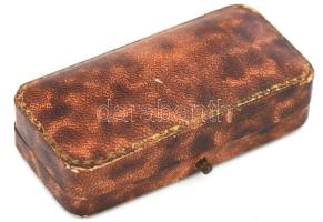 Arany (Au) 14K mandzsettagomb párban zöld zafír betéttel, jelzett, dobozban, bruttó: 11,6 g