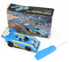 Radio Controlled Racer Porsche. Játékautó dobozában.