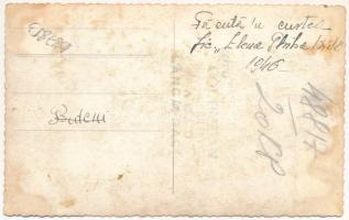 1946 Arad, hógolyózás télen, hócsata / snowball fight in winter. Foto Columban photo (fl)