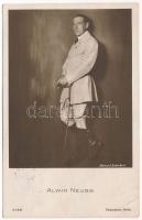 20 db RÉGI külföldi színész képeslap vegyes minőségben / 20 pre-1945 postcards of non-Hungarian acto...