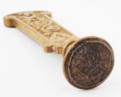 Réz pecsétnyomó címerpajzsos monogrammal 9 cm