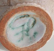 Gorka Lívia (1925-2011): Kisváza. Jelzett, minimális kopással, m: 8 cm