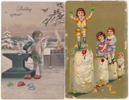 2 db RÉGI újévi lóherés üdvözlő képeslap vegyes minőségben / 2 pre-1945 greeting postcards in mixed quality: New Year with clovers