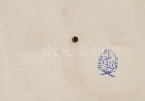 Herendi cipész inas. Jelzett, hibátlan, m: 18,5 cm