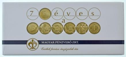 2021. 5Ft &quot;75 éves a Forint&quot; (6x50db, mindegyik rolni más betűvel) eredeti, bontatlan MNB díszcsomagolásban. Csak 1750db! T:UNC