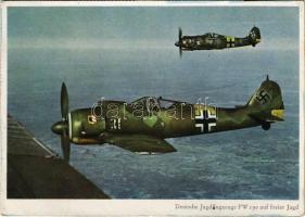 Deutsche Jagdflugzeuge vom Typ Focke-Wulf FW 190 auf freier Jagd. PK-Aufn. C. Berger, Carl Werner / WWII German military fighter aircraft, swastika (vágott / cut)